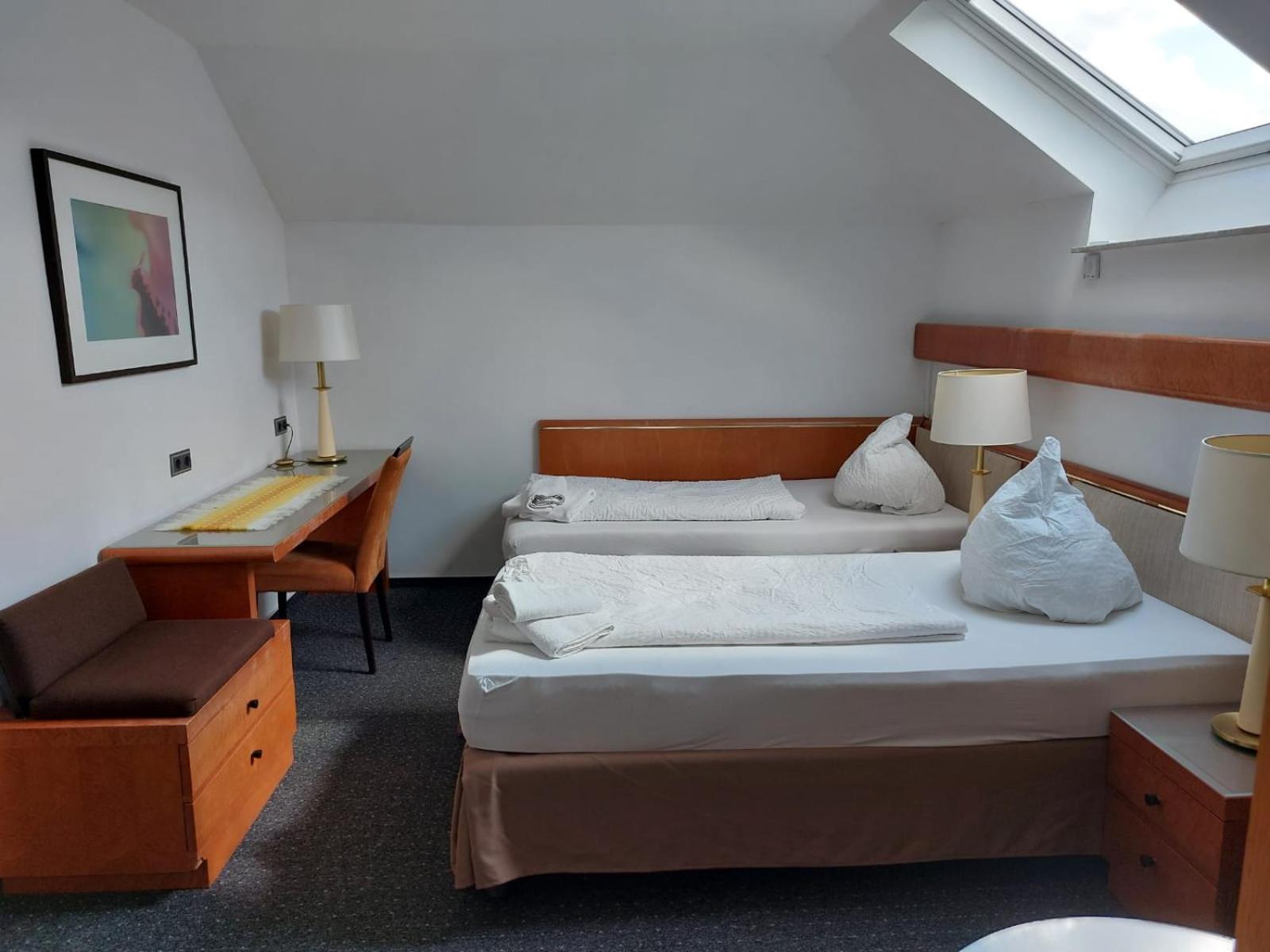 Gaestezimmer Gasthof Becker Hotel Wulfrath Exterior foto