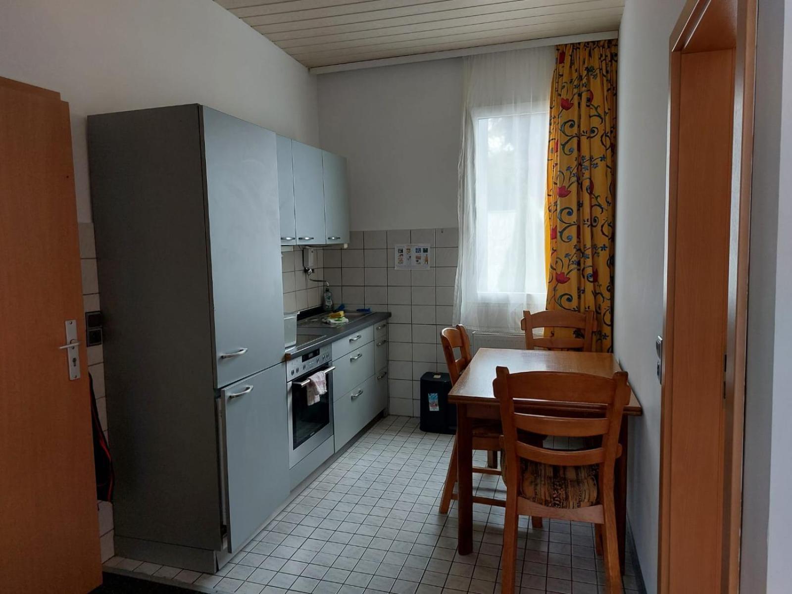 Gaestezimmer Gasthof Becker Hotel Wulfrath Exterior foto