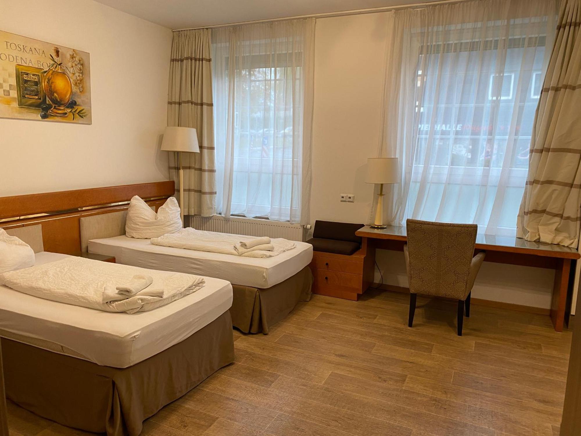 Gaestezimmer Gasthof Becker Hotel Wulfrath Exterior foto